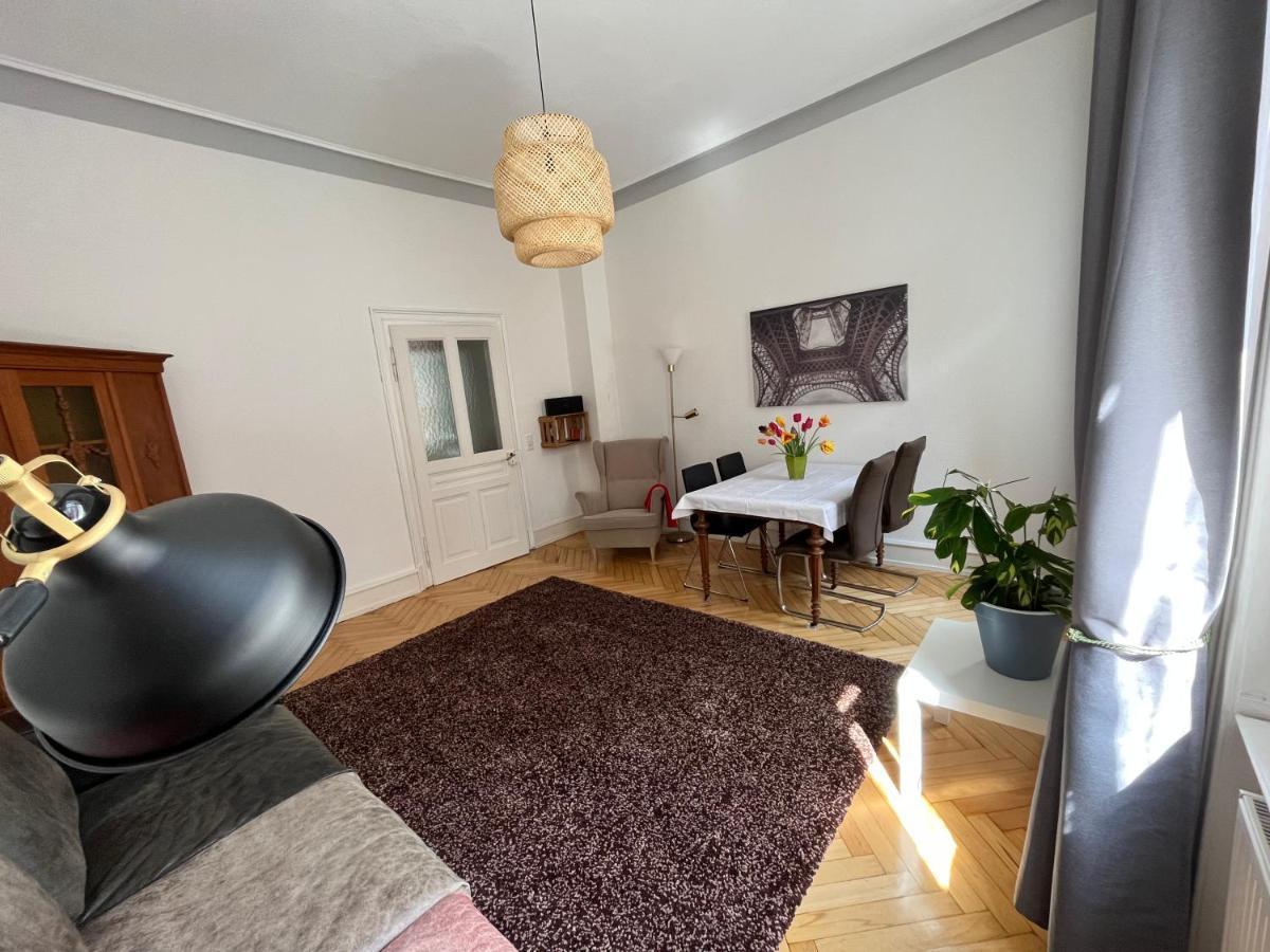 Haus Mittendrin Neustadt an der Weinstraße Екстериор снимка